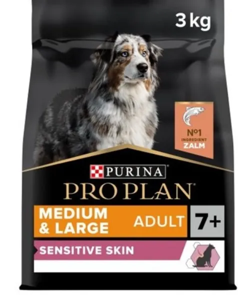 Purina Pro Plan - Sensitive Skin Medium & Large Senior 7+ Dry Dog Food with Salmon 3kg